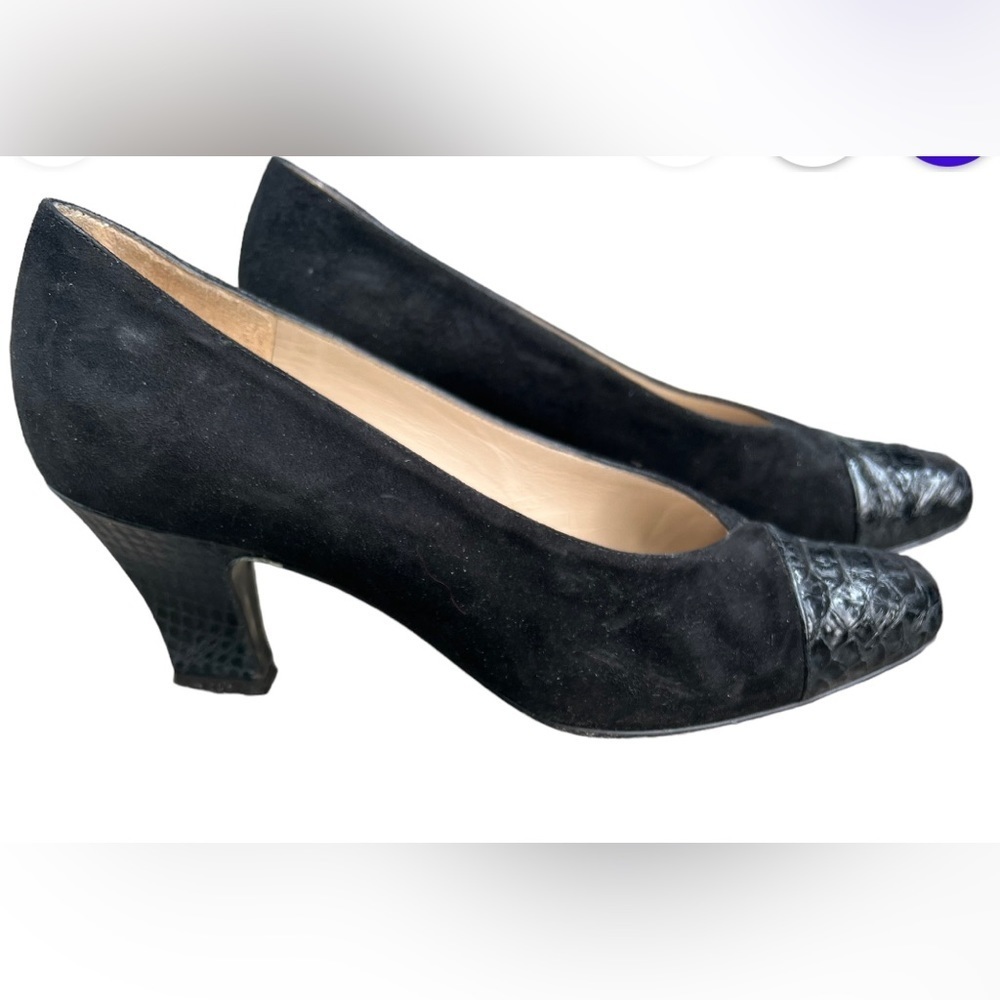 Bruno Magli Black Suede Alligator Heel Tip Pumps Made in Italy Size 7‎ 1/2